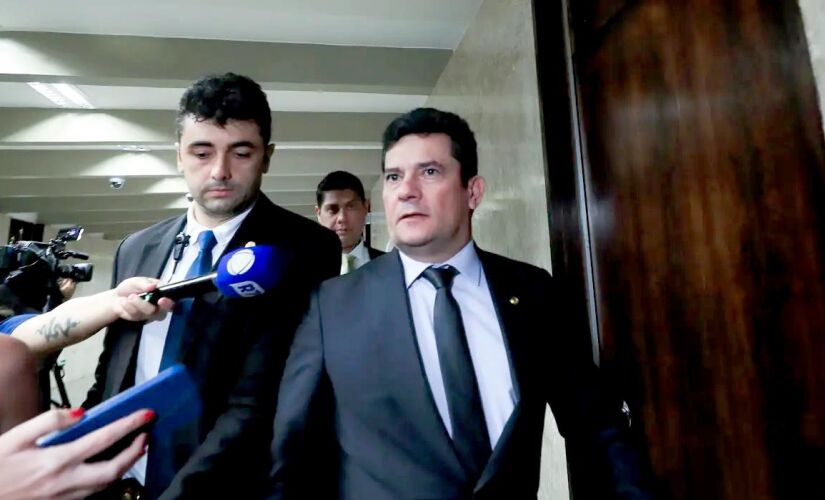 TRE do Paraná suspendeu o julgamento que pode levar à cassação do senador Sergio Moro