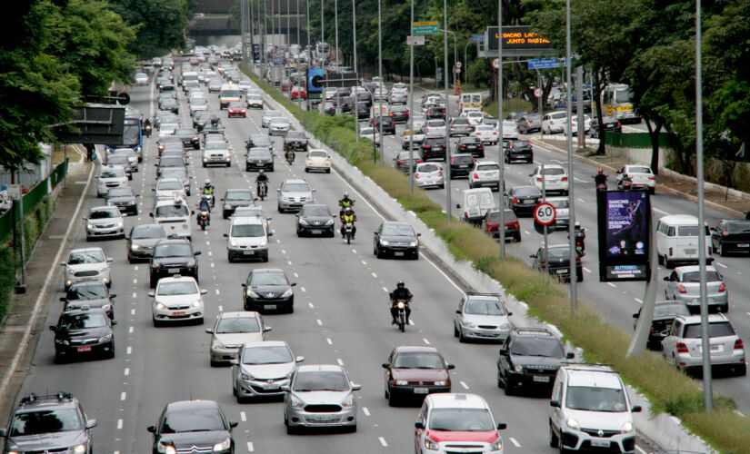 Projeto que traz de volta o seguro obrigatório de veículos, conhecido anteriormente como DPVAT