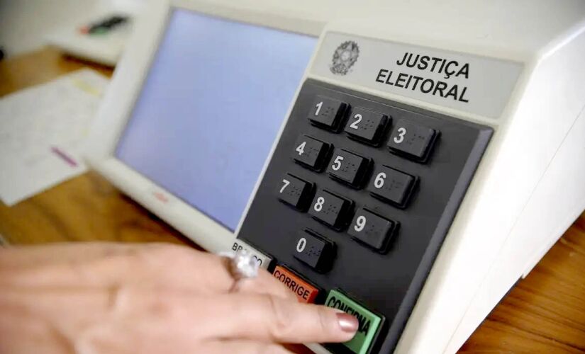 Urna Eletrônica para as Eleições 2024