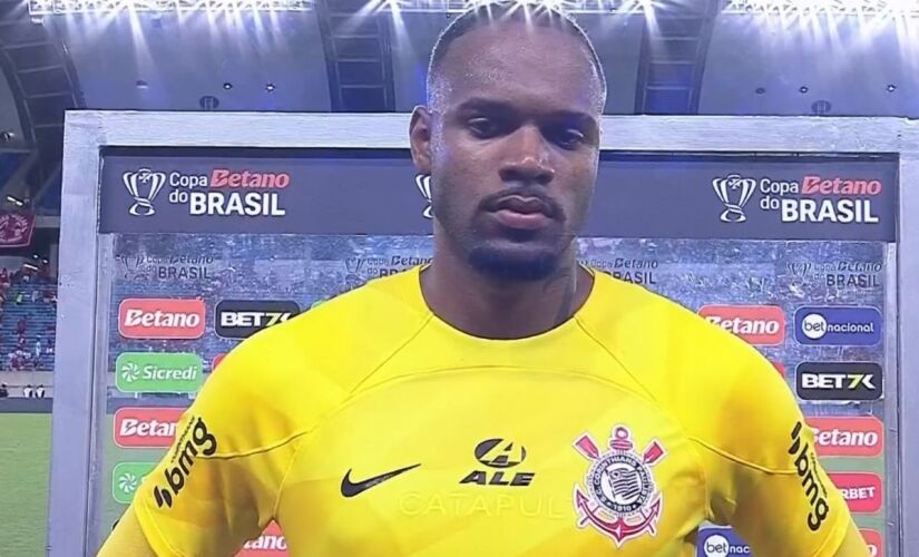 Carlos Miguel assumiu a titularidade no gol do Corinthians