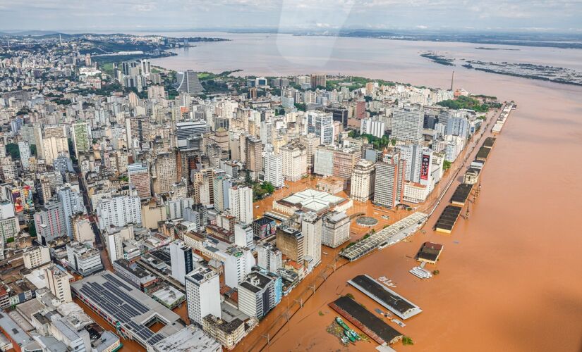 Cidade de Canoas, na região metropolitana de Porto Alegre, neste domingo