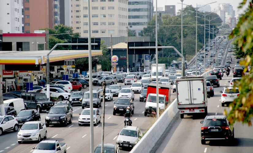 Radares que mais multam estão no centro expandido de São Paulo 