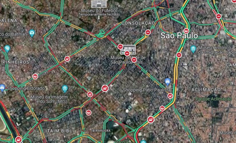 Região da Paulista é afetada pelo trânsito na noite de quinta-feira