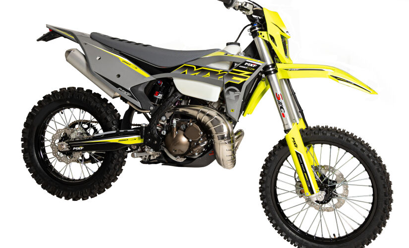 motocicleta MXF 250 TSX