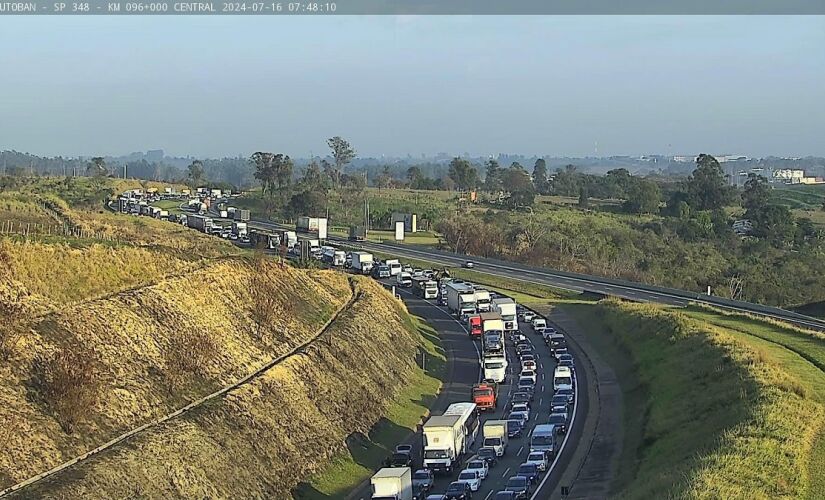 Chegada à Capital congestionada nas principais rodovias