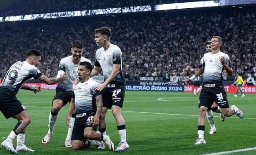 Corinthians enfrenta o Grêmio, nesta quinta-feira, pelo Brasileirão Série A