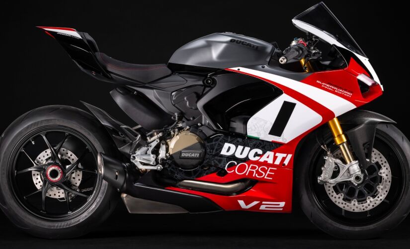 Ducati Panigale V2 Superquadro Final Edition