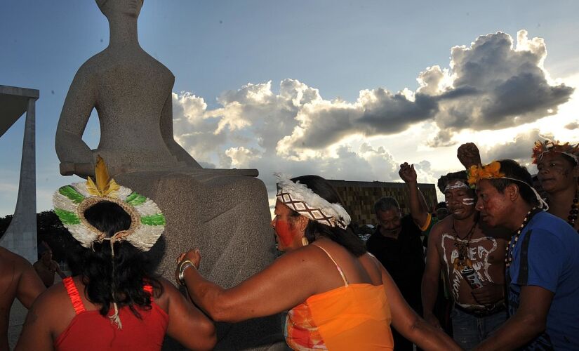 Conflitos fundiários ameaçam diversos povos indígenas pelo País