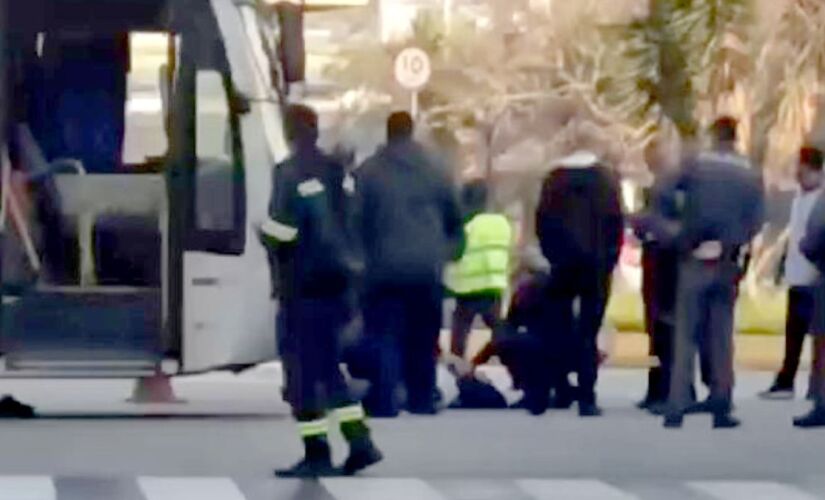 Homem atropelado por ônibus dentro do terminal Cidade Tiradentes