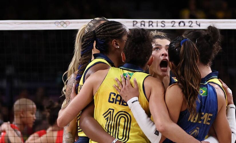 Brasil conquista bronze no vôlei feminino