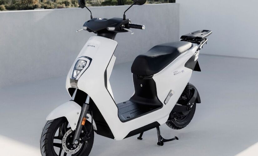 Scooter elétrica Honda EM1 