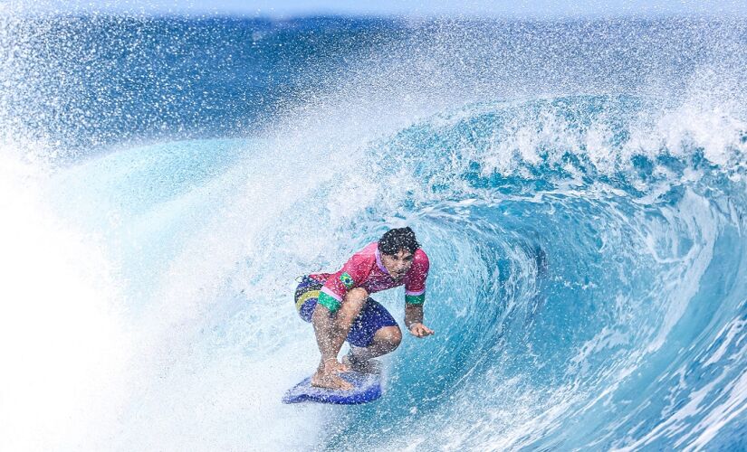 Gabriel Medina tenta trazer mais um ouro para o Brasil