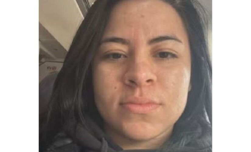 Rosana Santos Xavier, de 23 anos, morreu em queda de avião