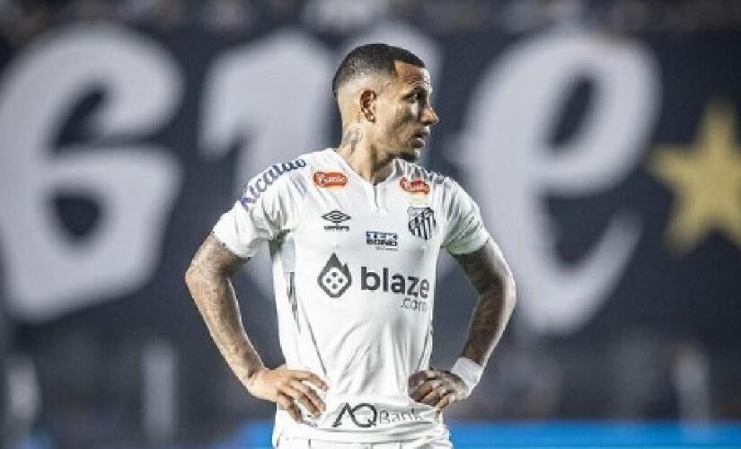 Santos enfrenta o Paysandu, nesta sexta-feira, pelo  Brasileirão Série B