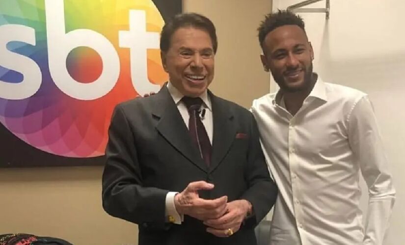 Em 2019, durante edição do 'Jogo das Três Pistas' com Neymar e com o empresário Neymar Pai, Silvio Santos revelou seu time do coração