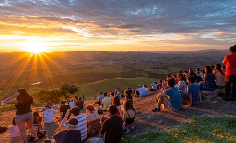 O Pico da Cascavel é um dos principais destinos em Socorro