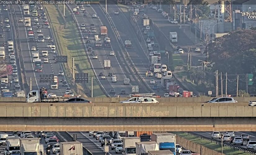 Trânsito congestionado na chegada à Capital