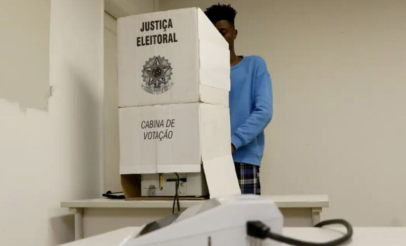 No estado de São Paulo, 24 municípios foram às urnas neste domingo (6/10)