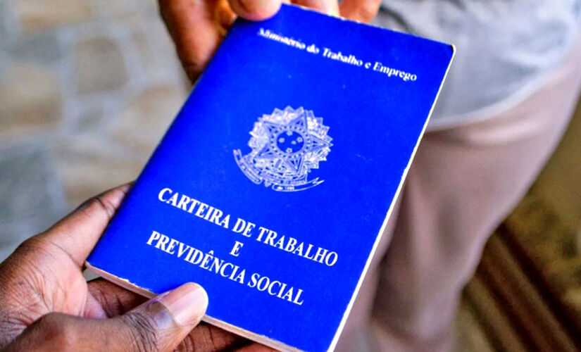 Há vagas nas áreas da advocacia, psicologia e assistência social, entre outras