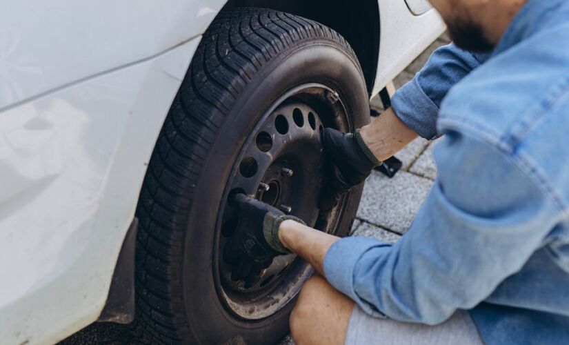 Os pneus não usados regularmente devem ser mantidos em lugar fresco