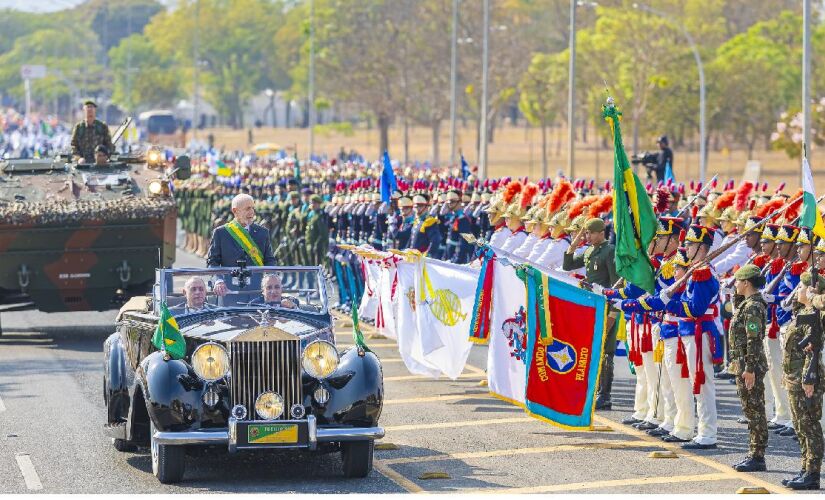 Presidente Luiz Inácio Lula da Silva no desfile do 7 de Setembro 