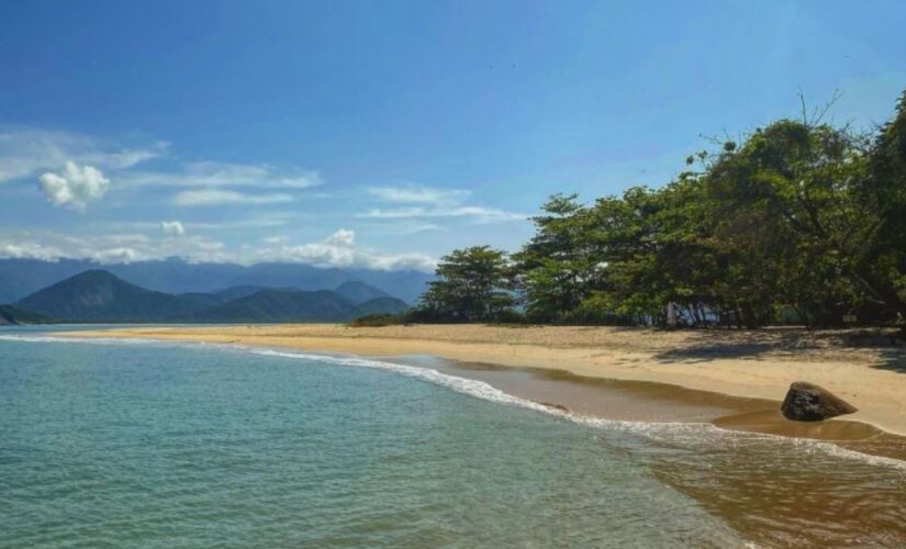 A Ilha do Prumirim está entre as praias mais bonitas do Brasil