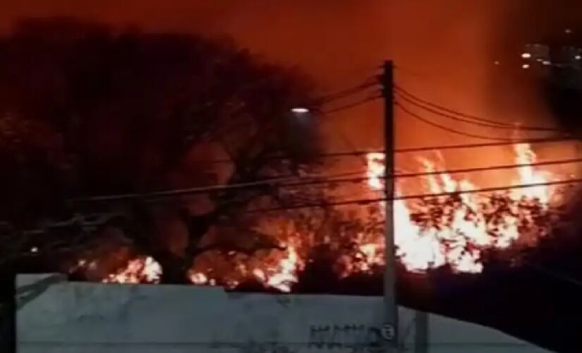 Incêndio não danificou os trens, trilhos e equipamentos