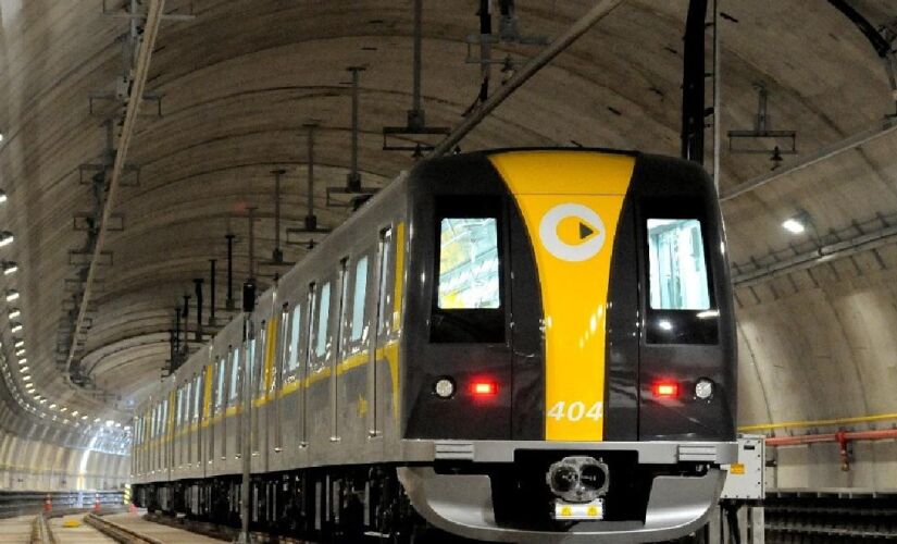 Três tatuzões estão em operação escavando túneis para o metrô na cidade de São Paulo