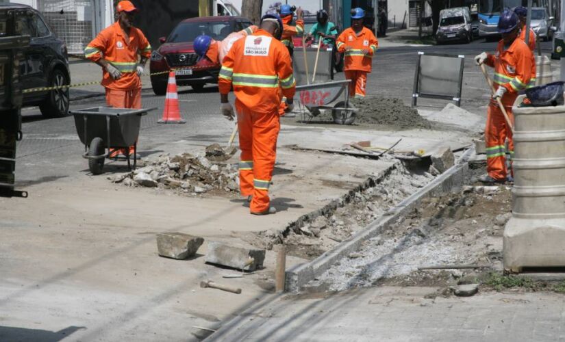 Obra na Alameda dos Nhambiquaras, em Moema, recebe melhorias 