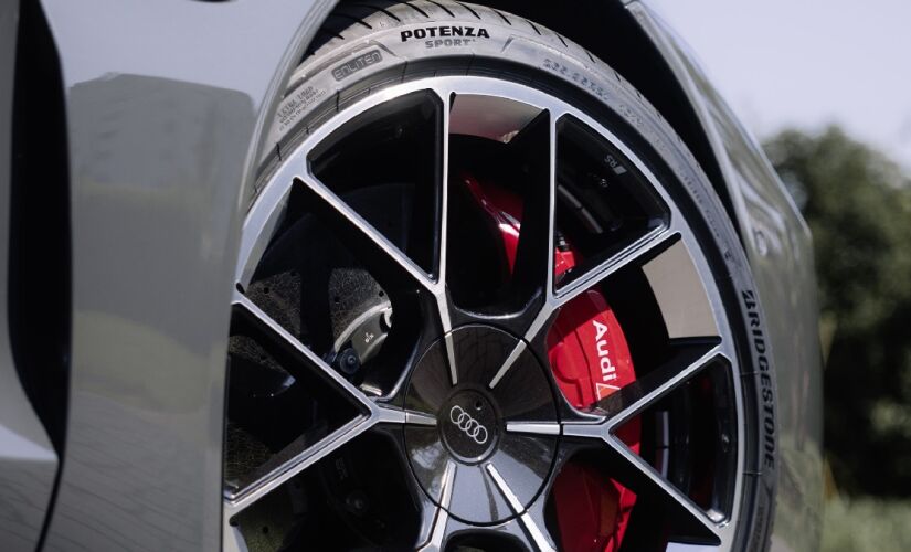 Bridgestone Potenza Sport A para o Audi e-Tron GT