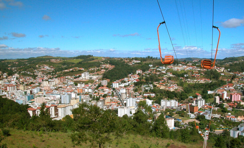 Teleférico de Serra Negra, cidade no interior de SP