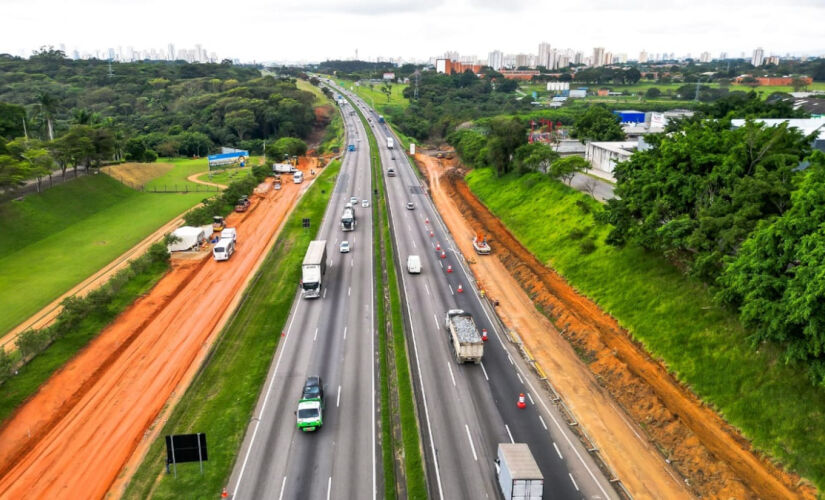 Algumas das rodovias estão apenas em território paulista; outras, atravessam estados diferentes