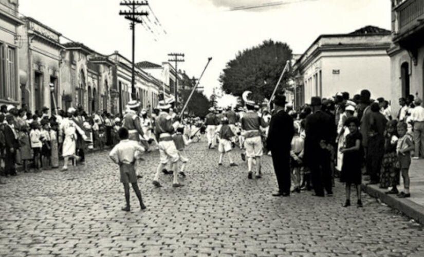 Primeiro cordão carnavalesco surgiu neste bairro da zona oeste