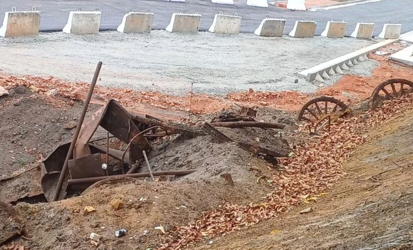 Restos arqueológicos de possível maria-fumaça encontrados em São Paulo