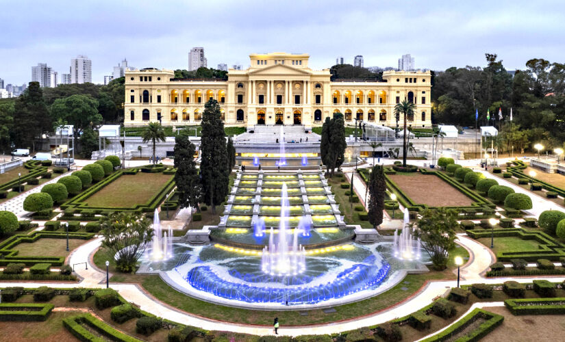 Visitantes podem retirar os ingressos gratuitos na bilheteria do Museu no próprio domingo