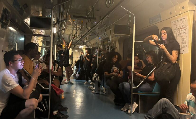 Estações da linha 2-Verde voltaram a funcionar normalmente por volta das 14h30