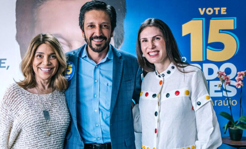 Cris Monteiro, Ricardo Nunes e Marina Helena, durante o encontro na tarde desta segunda