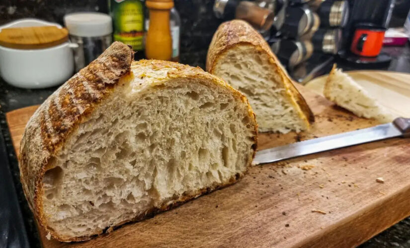 Nutricionista compartilha receitas fáceis de pão caseiro que não prejudicam a dieta se consumidos com moderação