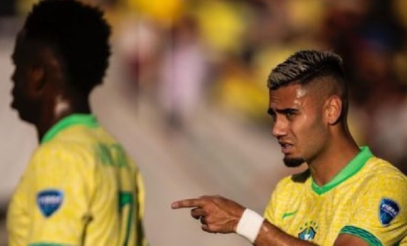 Andreas Pereira é escolhido como substituto para Vini Jr., que sai lesionado