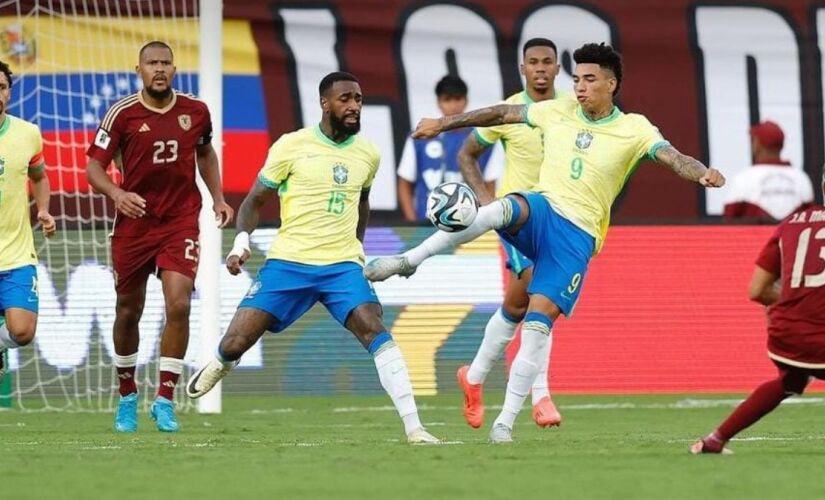 Equipe brasileira saiu na frente, mas sofreu o empate