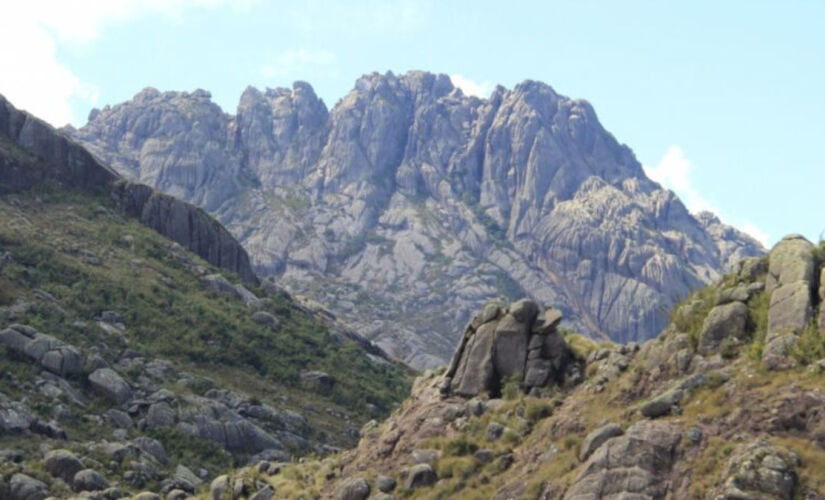 Pico das Agulhas Negras é uma das atrações turísticas da cidade