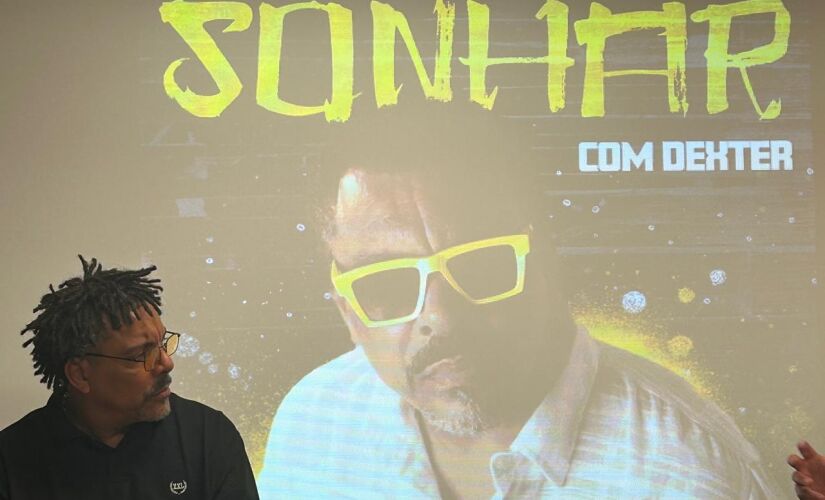 Dexter durante o lançamento do podcast Direito de Sonhar, em São Paulo