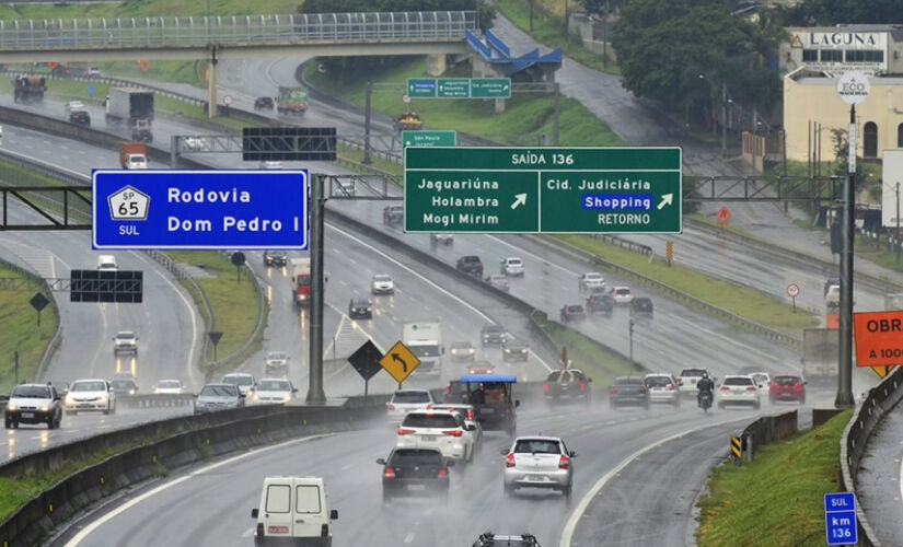 Rodovia Anhanguera (SP-330) deve ter cerca 267 mil veículos entre Ribeirão Preto e Santa Rita do Passa Quatro