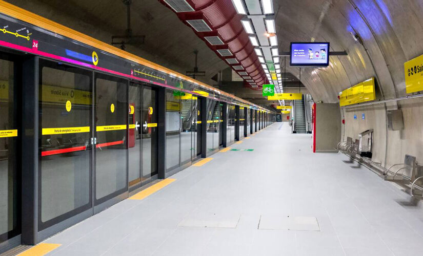 Atualmente, a Linha 4-Amarela opera em 12,8 km de extensão com 11 estações, entre elas a estação Vila Sônia (foto)