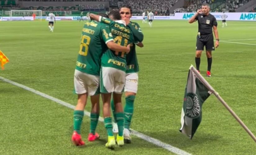 Gol foi marcado pelo Estevão