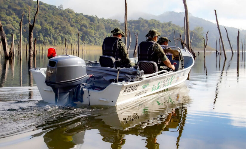 Multa para as infrações é de R$ 700, além do pescador ter o equipamento de pesca apreendido