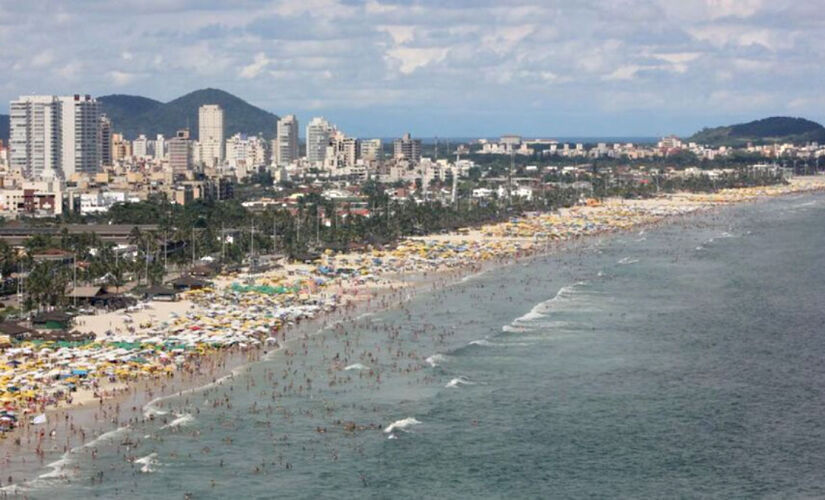 Morte foi registrada na praia da Enseada, no Guarujá