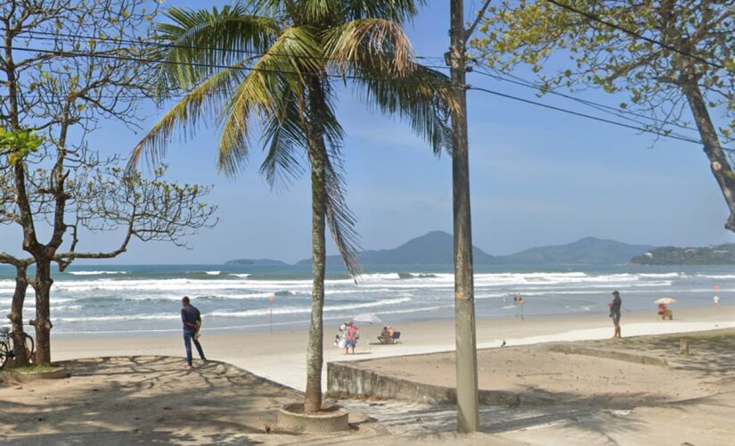 Praia Grande é uma das praias que mais atraem turistas em Ubatuba