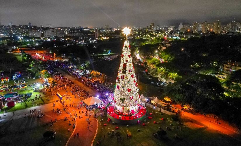 Árvore de Natal do Parque Villa-Lobos