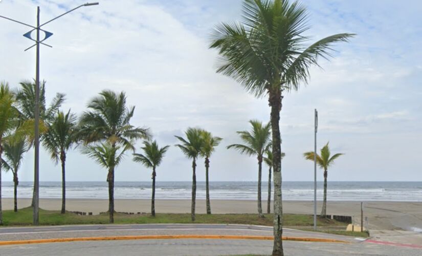 Trecho da praia em que aconteceu o afogamento em Bertioga